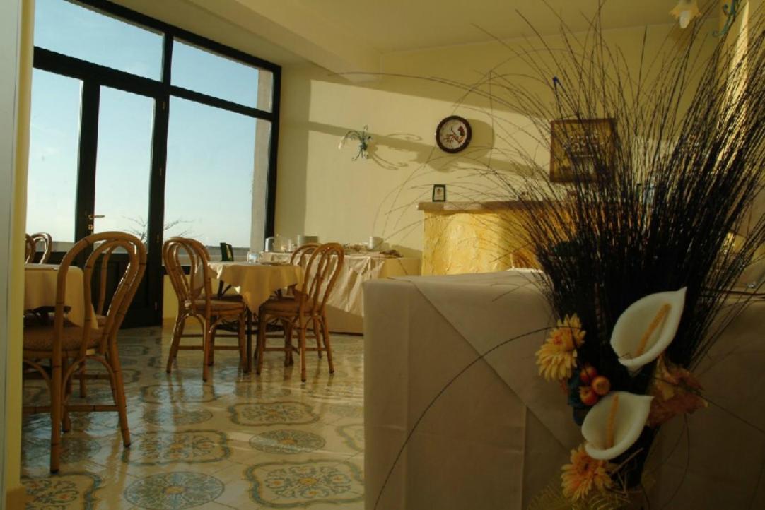 马卡里托雷萨利纳旅馆住宿加早餐旅馆 外观 照片